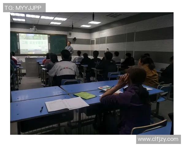 广州攀岩队的防反策略解析与攀岩热点动态探讨 广州攀岩队的防反策略解析与攀岩热点动态探讨