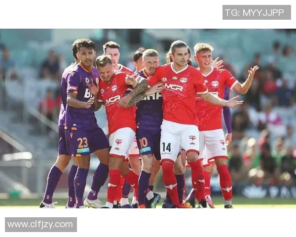 帕斯光荣与曼联的对决:一场足球盛宴的精彩回顾与分析 帕斯光荣与曼联的对决:一场足球盛宴的精彩回顾与分析