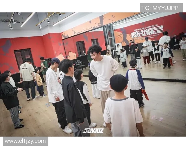 广州街舞队实力强劲夺冠最新街舞力量排行榜前十名揭晓 广州街舞队实力强劲夺冠最新街舞力量排行榜前十名揭晓