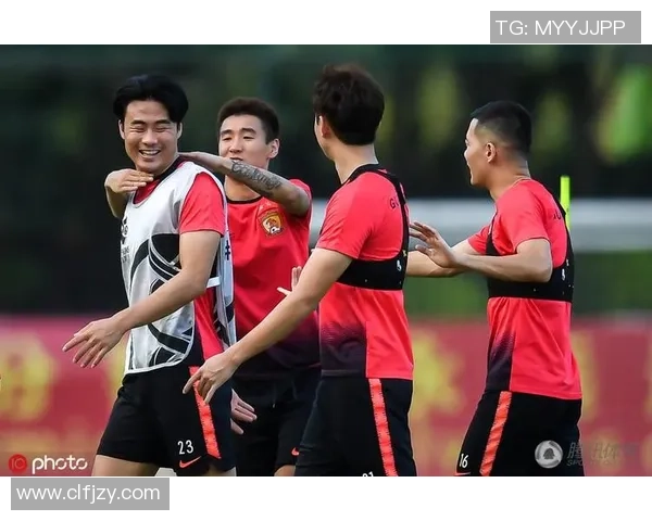 恒大与鹿岛的精彩对决日本解说全程回顾与分析 恒大与鹿岛的精彩对决日本解说全程回顾与分析